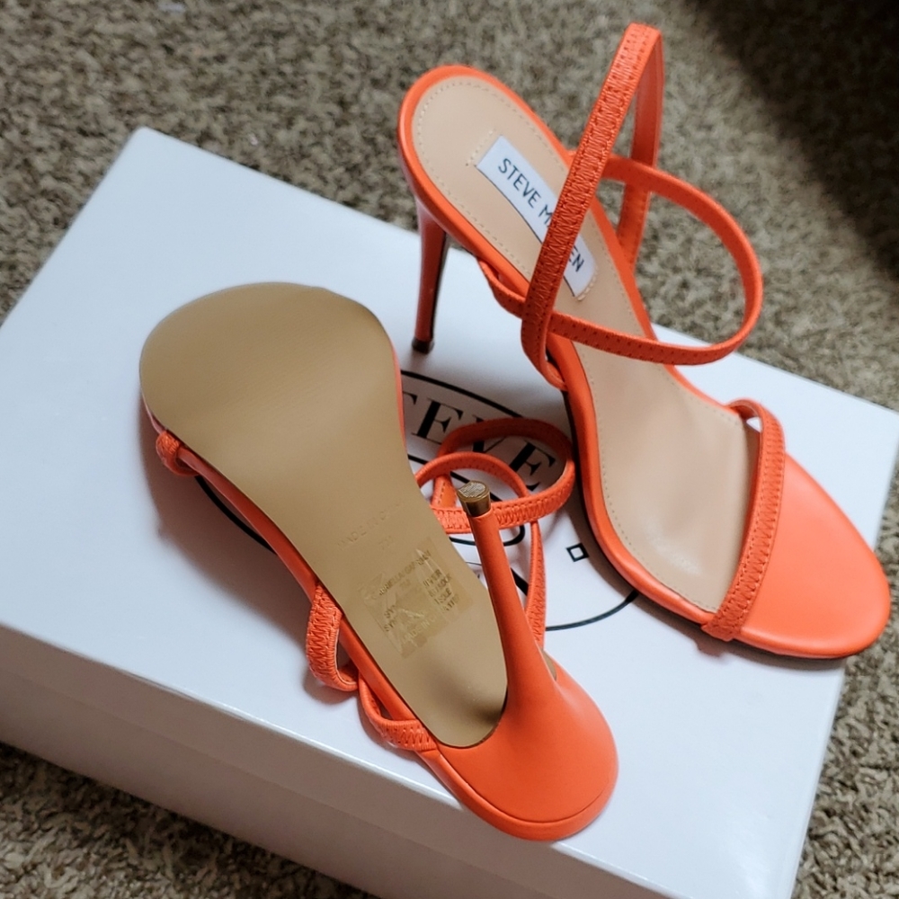 Shoes - Picture 2 of 2